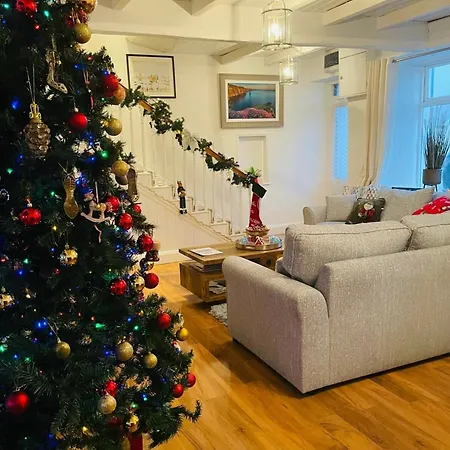 Holland House No1 Liscannor