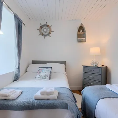 Holland House No1 * Liscannor