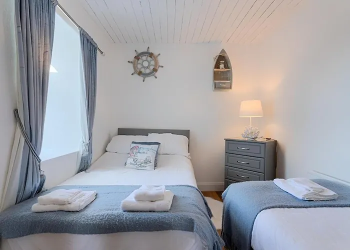 Holland House No1 * Liscannor